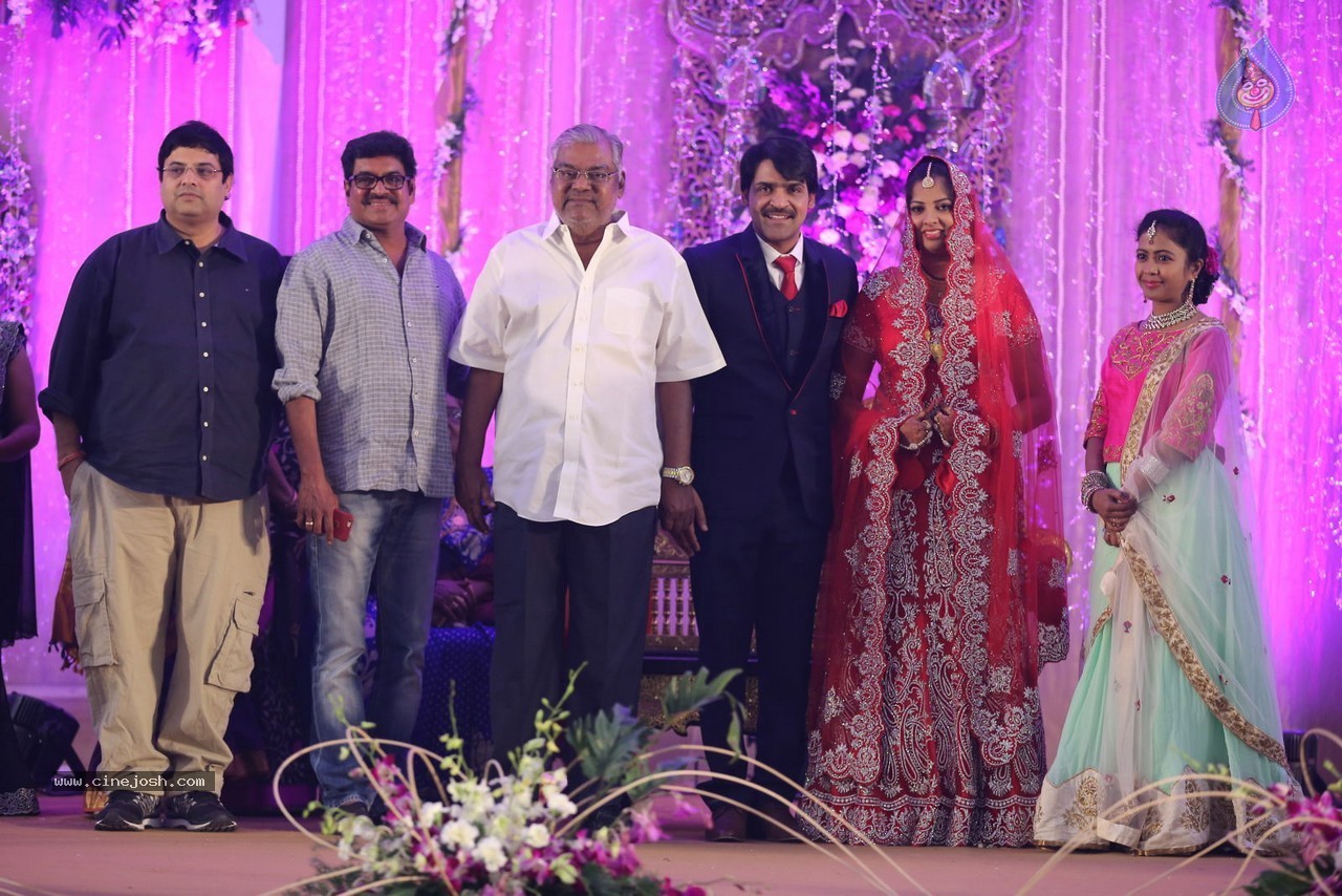 Celebs at Ali Brother Khayum Wedding Reception 01 - 5 / 19 photos