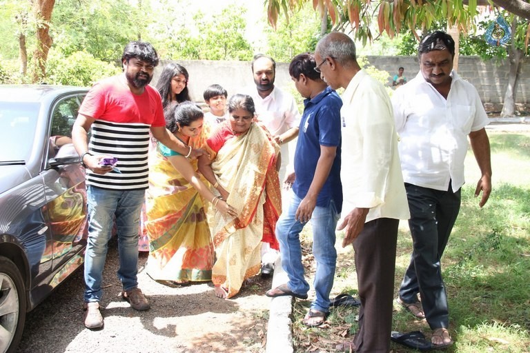 Amma Rajasekhar Birthday Celebrations - 3 / 31 photos