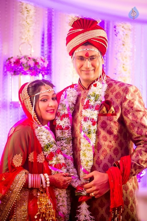 Ankita and Vishal Jagtap Wedding Photos - 3 / 4 photos