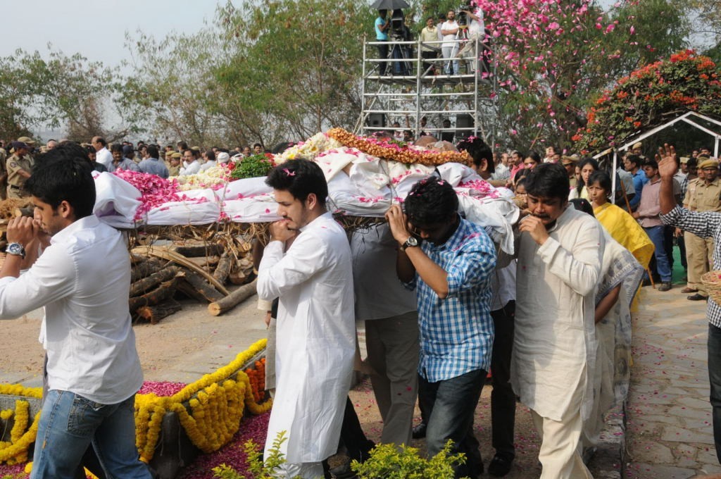 ANR Cremation Photos 02  - 4 / 192 photos