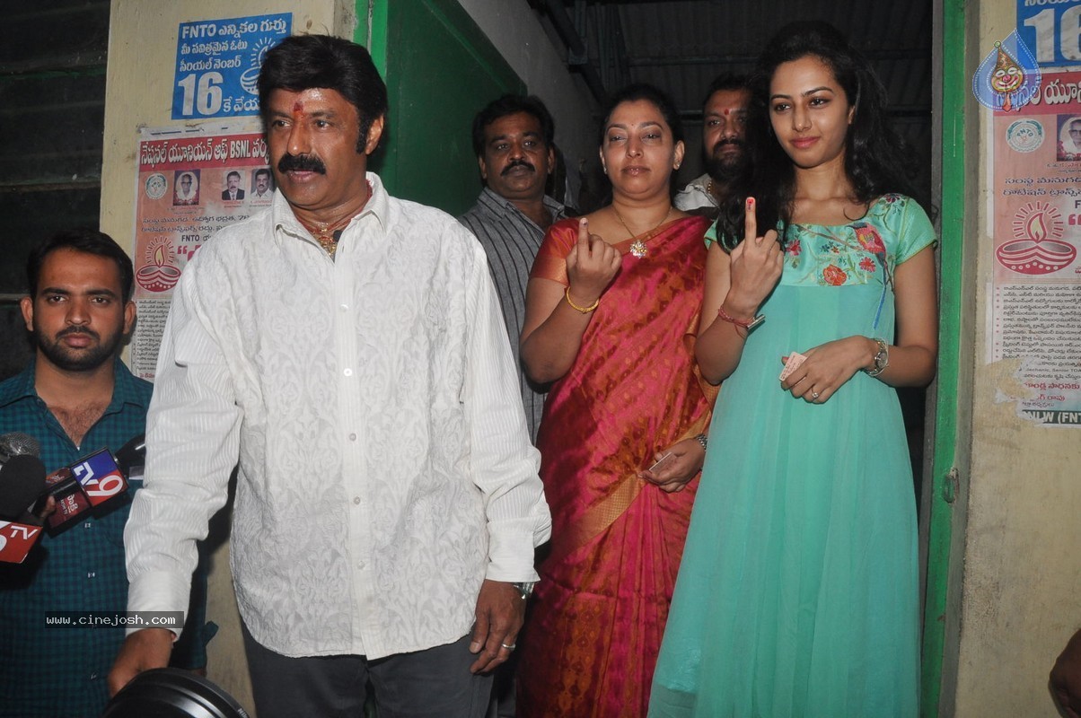 Balakrishna and Family Cast Their Votes - 16 / 75 photos