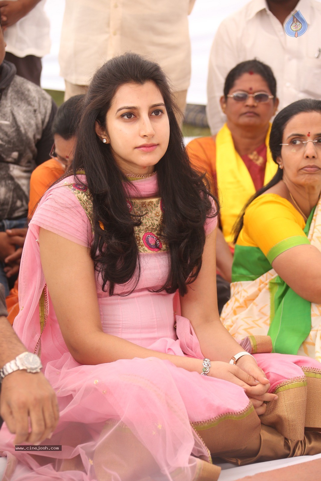 Balakrishna Daughter Brahmani Photos - 10 / 21 photos