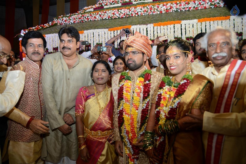 Bandaru Dattatreya Daughter Marriage Photos - 21 / 128 photos