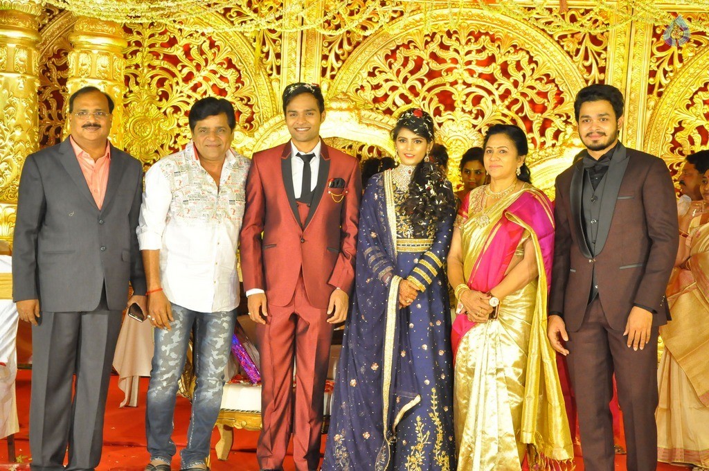 Bhuvan Sagar and Sindhusha Wedding Reception Photos - 47 / 124 photos