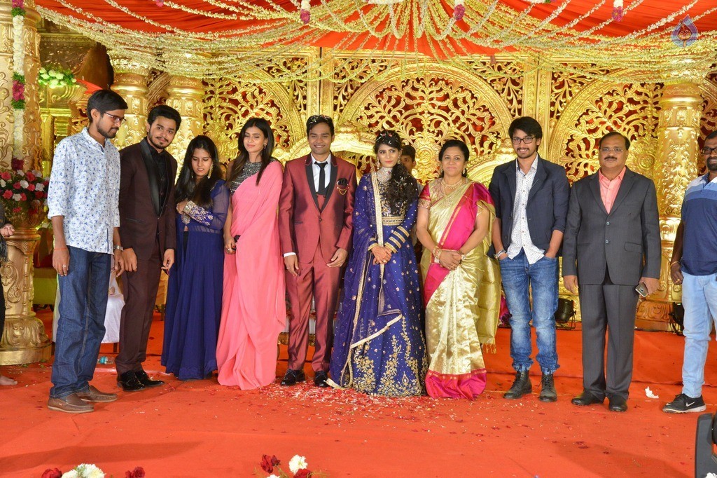 Bhuvan Sagar and Sindhusha Wedding Reception Photos - 57 / 124 photos