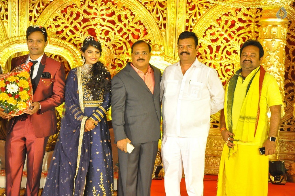Bhuvan Sagar and Sindhusha Wedding Reception Photos - 59 / 124 photos