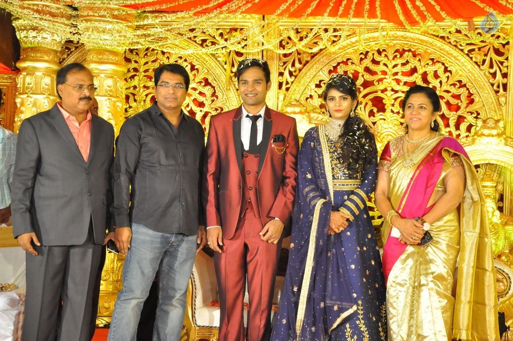 Bhuvan Sagar and Sindhusha Wedding Reception Photos - 107 / 124 photos