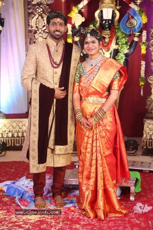 Boyapati Srinu Brother Daughter Tejaswini Weds Midhun Photos - 3 / 51 photos
