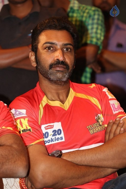 CCL Telugu Warriors Team Press Meet - 11 / 42 photos
