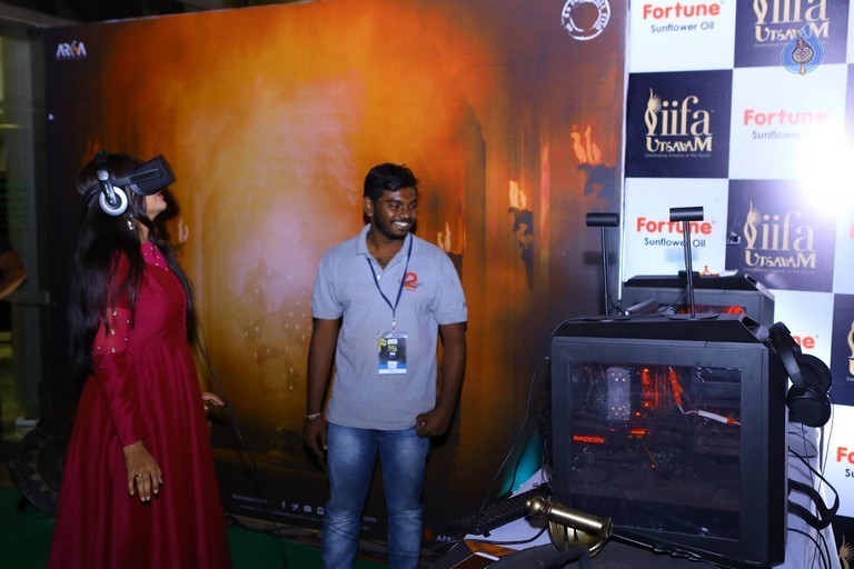 Celebrities at Baahubali VR Zone at IIFA - 8 / 39 photos