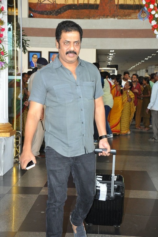 Celebrities at Vizag Airport - 10 / 42 photos