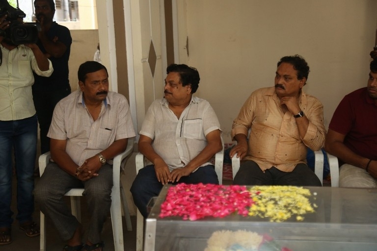 Celebrities Pay Homage To Director B Jaya Set 1 - 20 / 55 photos