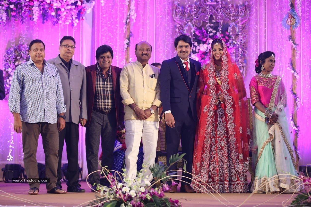 Celebs at Ali Brother Khayum Wedding Reception 02 - 11 / 165 photos