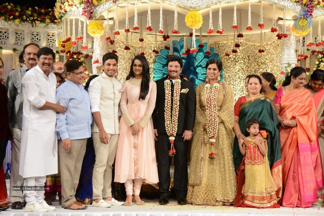 Celebs at Rajendra Prasad Son Wedding Reception 04 - 8 / 54 photos