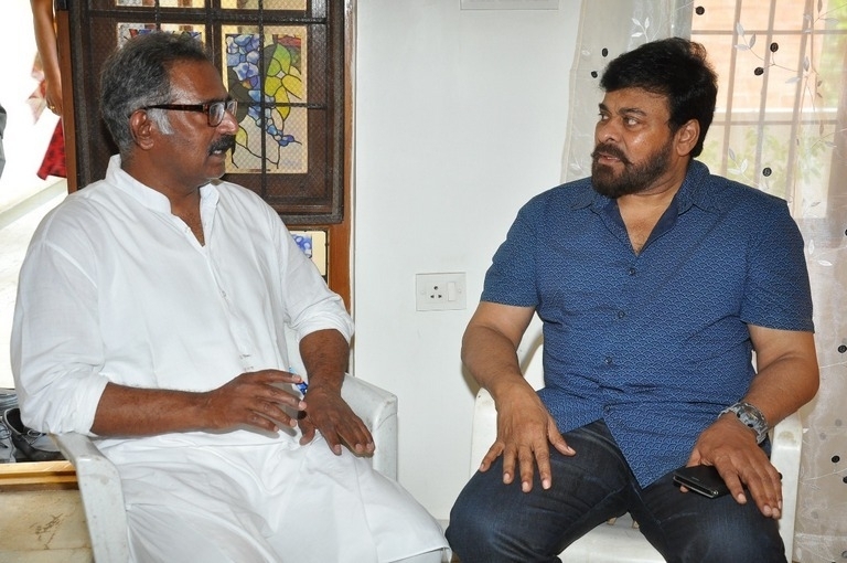 Chiranjeevi Visited Actor Banerjee House - 8 / 9 photos