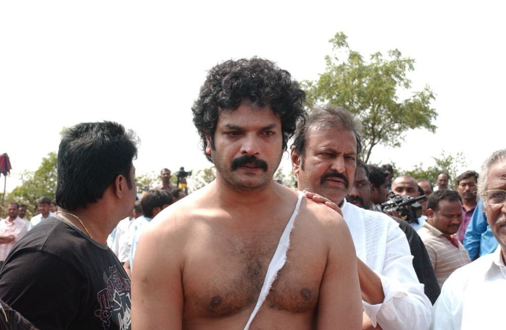 Dasari Padma Funeral Photos - 19 / 61 photos