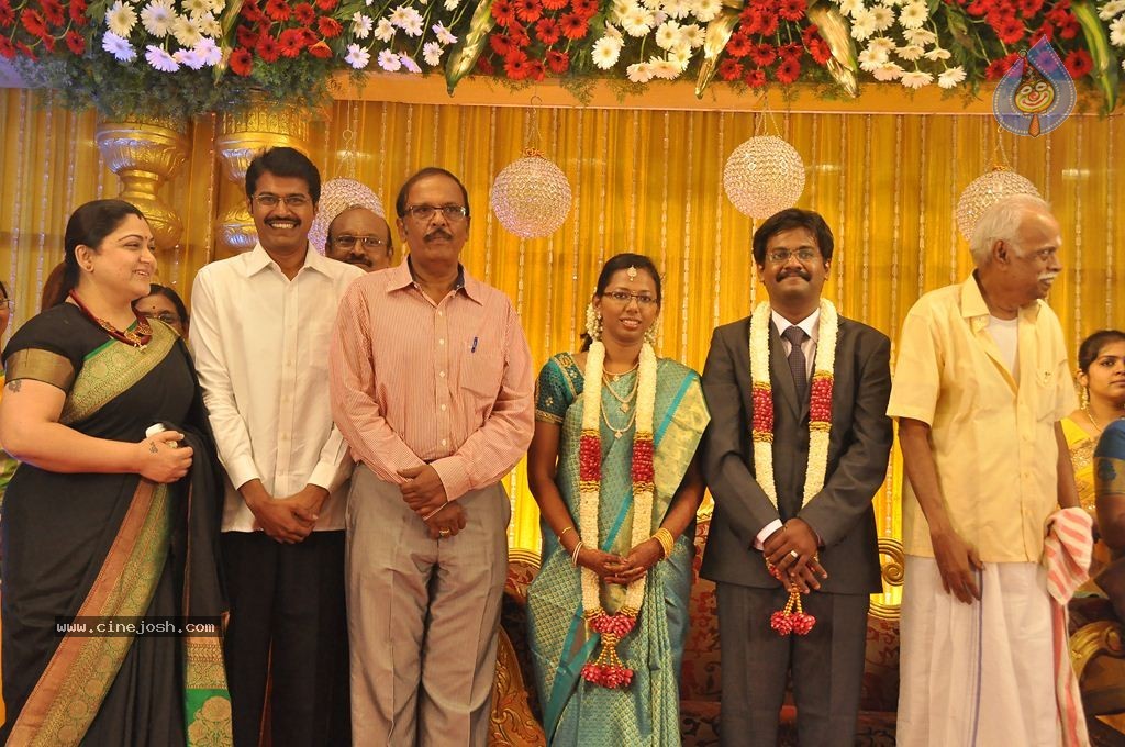 Director SP Muthuraman Family Wedding Reception - 10 / 69 photos