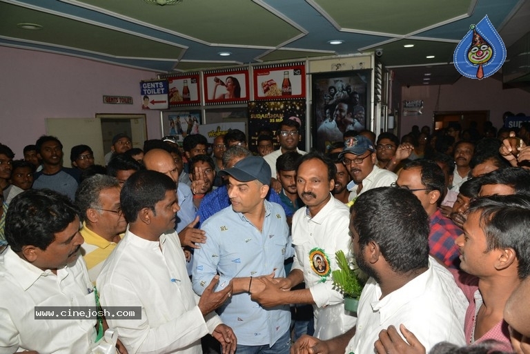 F2 Team In Sudarshan 35MM Theater - 7 / 21 photos