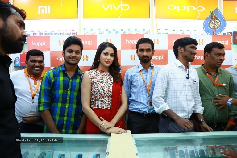 Happi Mobiles Grand Store Launched By Actress Lavanya Tripathi - 3 / 20 photos