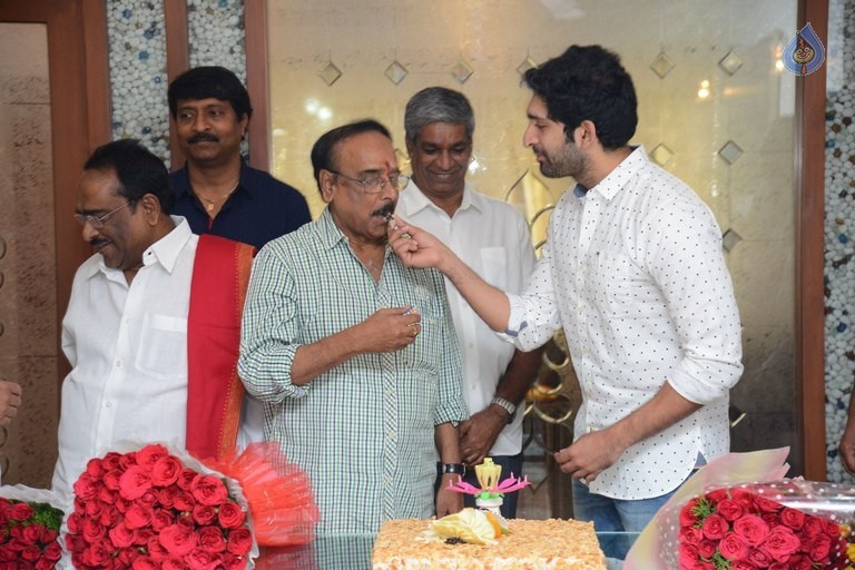 Hero Havish Birthday 2016 Celebrations - 14 / 18 photos