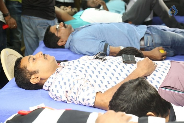 Hyderabad Talwars Blood Donation Camp Photos - 13 / 32 photos