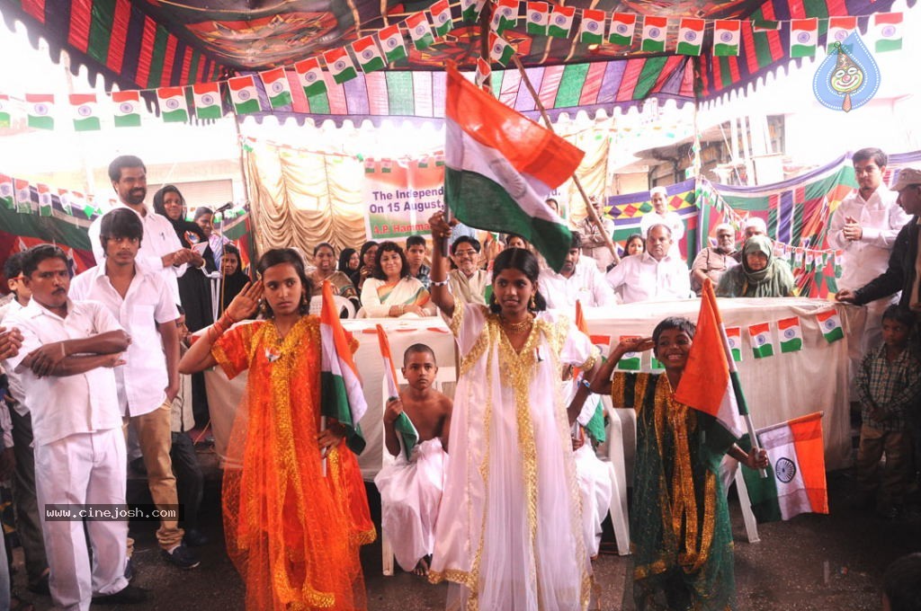 Independence Day Celebrations at Hyd - 20 / 40 photos