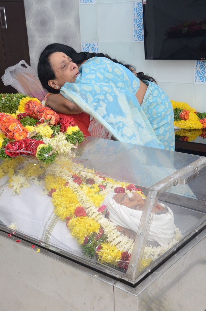 Jamuna Husband Ramana Rao Condolences Photos - 11 / 117 photos