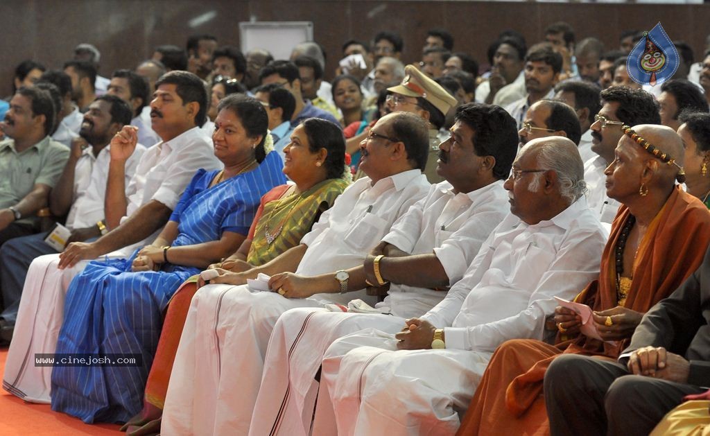 Jayalalitha's Swearing-in Ceremony - 12 / 44 photos
