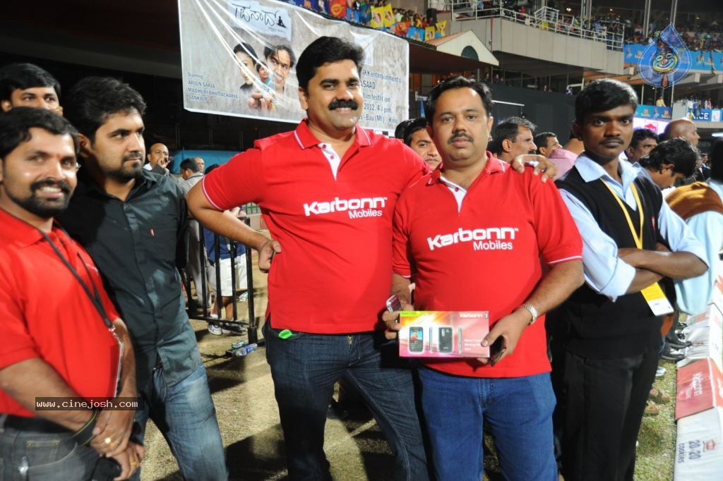 Karnataka Bulldozers VS Chennai Rhinos Match  - 6 / 129 photos
