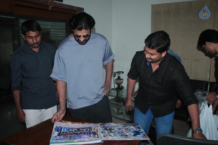 Karnataka Fans meet Prabhas - 3 / 39 photos