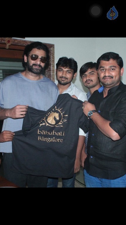 Karnataka Fans meet Prabhas - 5 / 39 photos