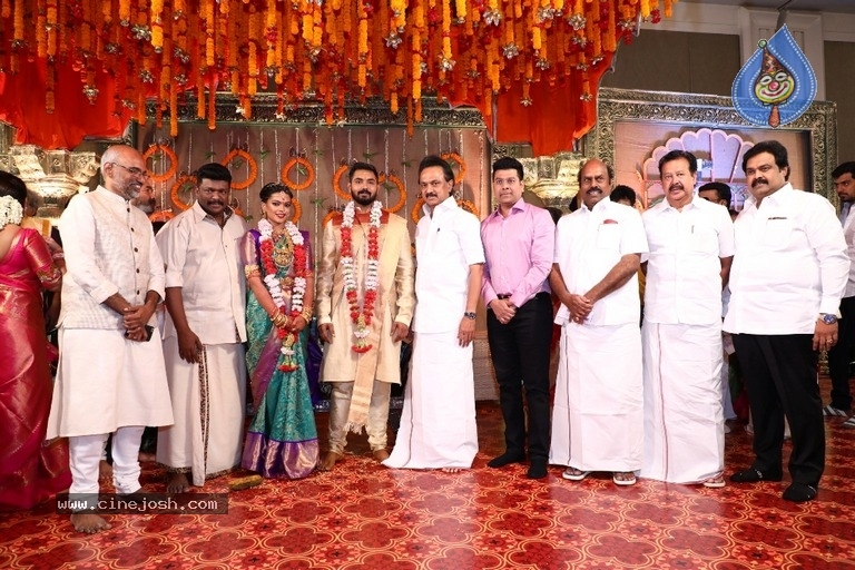 Keerthana Parthiban Wedding Photos - 3 / 26 photos