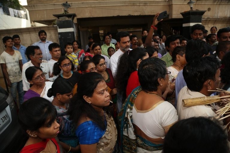 Kondavalasa Lakshmana Rao Condolences Photos - 18 / 73 photos