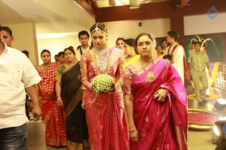 Krish - Ramya Wedding Photos - 17 / 59 photos