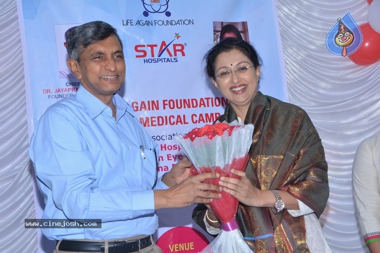 Life Again Foundation Free Medical Camp - 8 / 18 photos