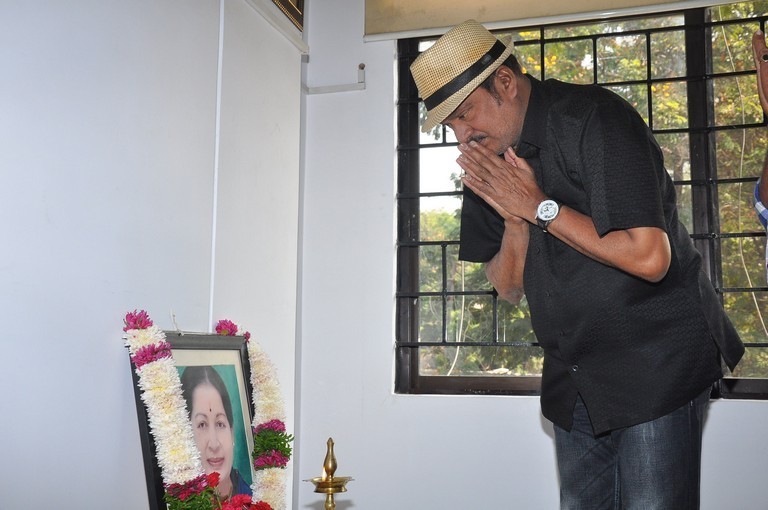 MAA Condoles Jayalalithaa Demise - 14 / 21 photos