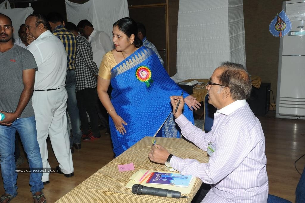 Maa Elections Polling 01 - 8 / 130 photos