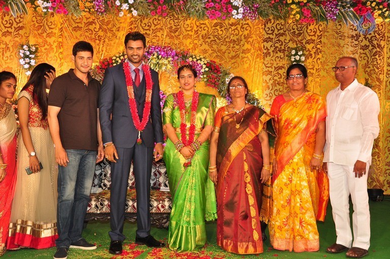 Mahesh Babu at Hero Shiva Wedding Reception - 12 / 35 photos