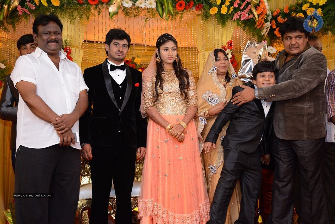 Mansoor Ali Khan Daughter Wedding Reception - 12 / 101 photos