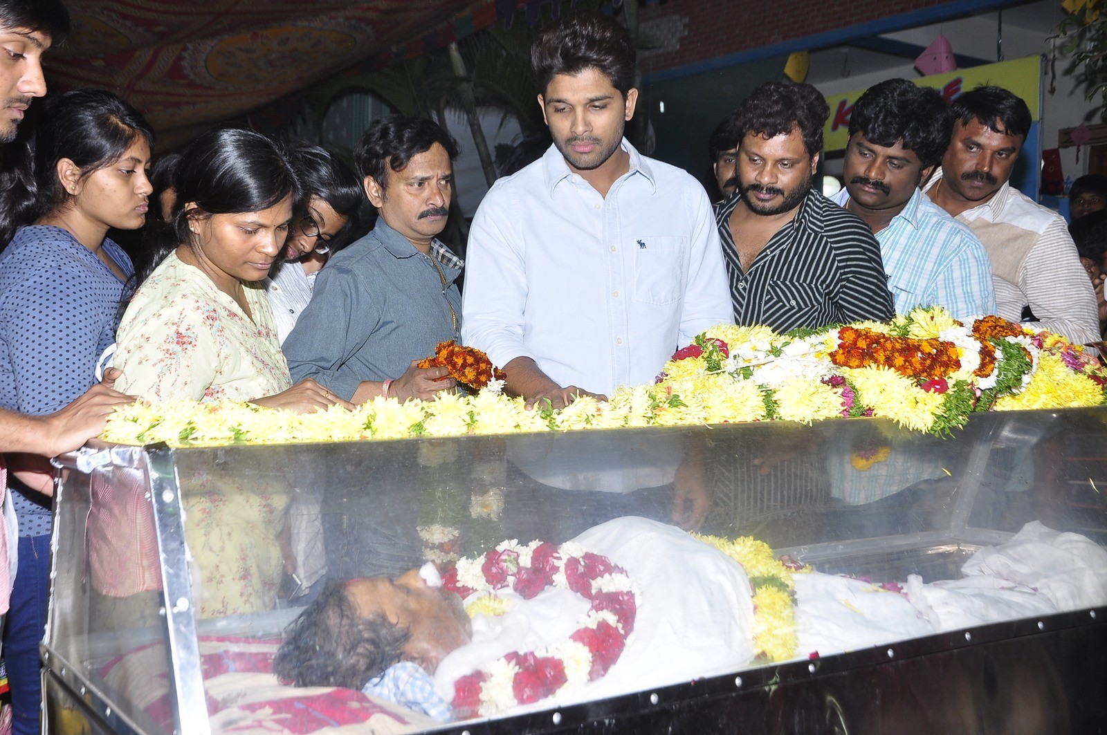 MS Narayana Condolences Photos 03 - 7 / 88 photos