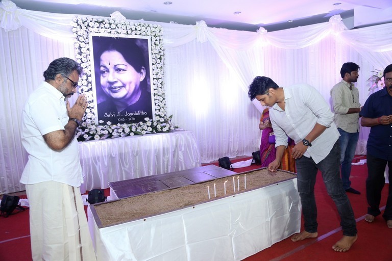 Nadigar Sangam Mourning Meeting Photos - 9 / 45 photos