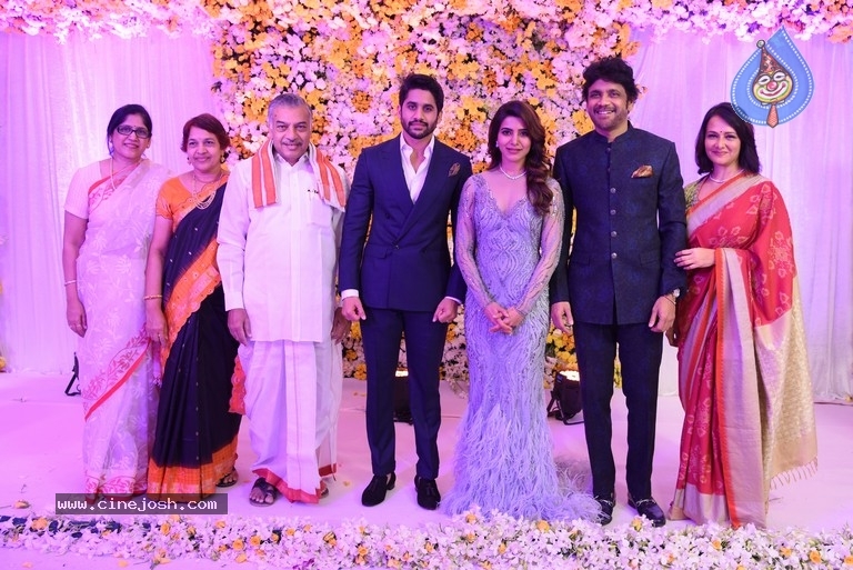 Naga Chaitanya - Samantha Reception Photos 02 - 20 / 21 photos