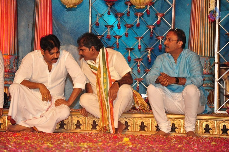 Pawan Kalyan at Bhakti TV Koti Deepotsavam - 13 / 58 photos