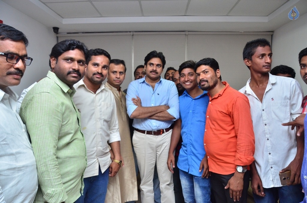 Pawan Kalyan Visits Andhra Prabha Ganapathi Pooja Photos - 2 / 41 photos