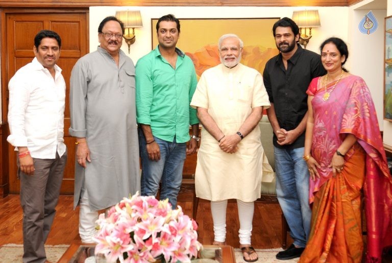 Prabhas Meets Top Politicians - 4 / 14 photos