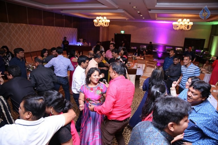 Pradeep and Radha Wedding Anniversary - 16 / 105 photos