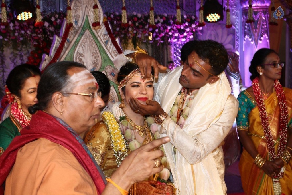 Radhika Daughter Rayane and Mithun Wedding Photos - 15 / 54 photos