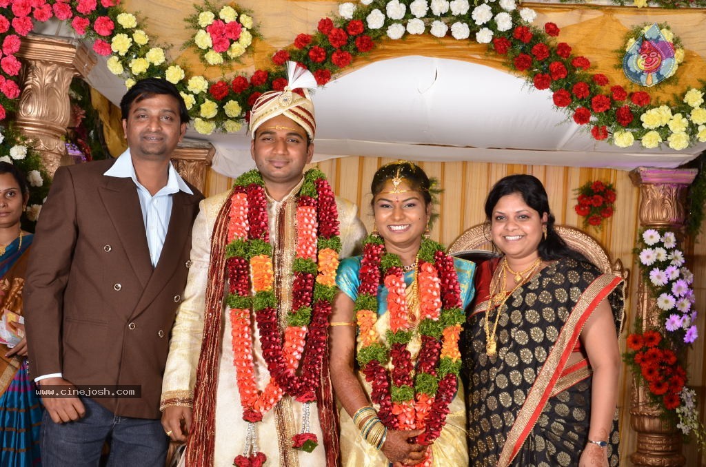 Raghavendra Reddy Daughter Marriage Photos - 10 / 17 photos