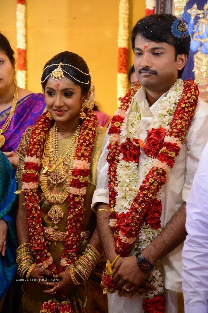 Raj TV Family Marriage Photos - 19 / 31 photos