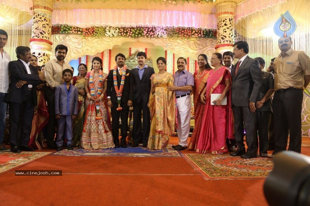 Raj TV MD Daughter Marriage Reception - 9 / 53 photos